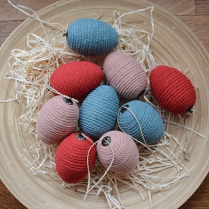 Húsvéti tojás (6 cm alap) - ünnepi díszek, dekorációk - húsvéti díszek és dekorációk - húsvéti tojás, hímestojás - Meska.hu