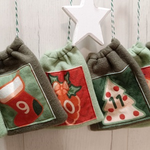 Adventi naptár, polár zsákok - karácsony - adventi díszek - adventi naptár - Meska.hu