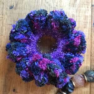 hajgumi hajpánt hajdísz scrunchie lila szürke pink magenta bársony velvet puha  - ruha & divat - hajdísz & hajcsat - hajgumi - Meska.hu