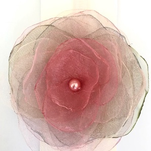 Tüll és organza virág hajpáni handmade pink esküvői keresztelőre alkalomra ünnepre baba fotózásra - esküvő - hajdísz - hajpánt - Meska.hu