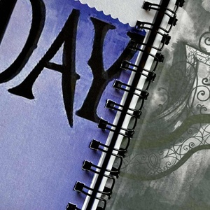 Wednesday témájú, A5 méretű jegyzetfüzet könyvjelzővel és zsebbel - otthon & életmód - papír, írószer - jegyzetfüzet & napló - Meska.hu