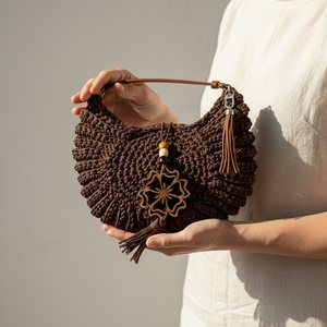 Horgolt Oreo válltáska - Meska.hu