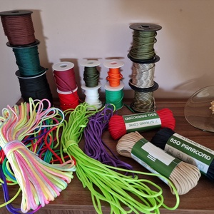 Paracord 2mm és 4mm 15m  - kellékek & szerszámok - rövidáru - fonal, cérna - kevert fonal - Meska.hu