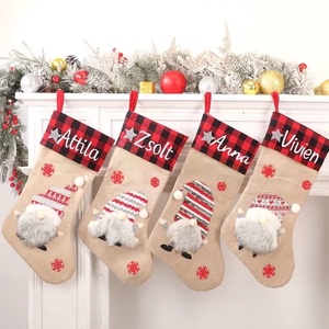 Névvel feliratozott mikulás csizma, zokni - Meska.hu