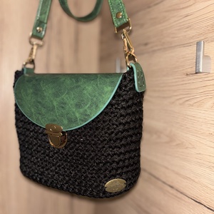 Zamina horgolt táska - táska & tok - kézitáska & válltáska - vállon átvethető táska - Meska.hu