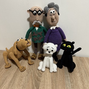 Horgolt Frakk a Macskák réme szereplői - játék & sport - plüssállat & játékfigura - kutya - Meska.hu