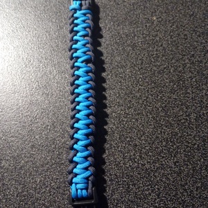 Paracord 450 karkötő cápafog mintával, Ékszer, Karkötő, Fonott karkötő, Kötés, MESKA