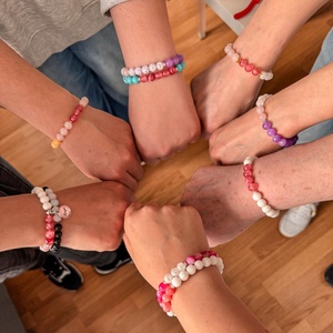 Ásványkarkötő készítő workshop Budapesten - diy (csináld magad) - workshop & tanfolyam - Meska.hu