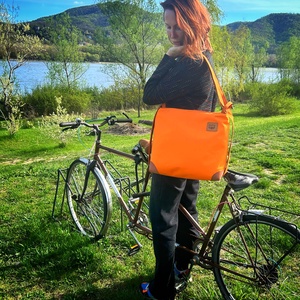 Narancs/bordó vízálló 2in1 táska - táska & tok - variálható táska - Meska.hu