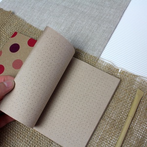 ECO kis ponthálós füzet - páros csomag - pink-lila pöttyös - feliratos - újrahasznosított papírból - otthon & lakás - papír írószer - jegyzetfüzet & napló - Meska.hu