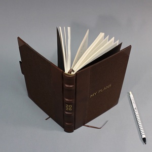 2026 heti tervező / határidőnapló - barna valódi bőr és vászon - matt arany felirattal - Meska.hu