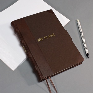 2026 heti tervező / határidőnapló - barna valódi bőr és vászon - matt arany felirattal - otthon & életmód - papír, írószer - naptár & tervező - Meska.hu