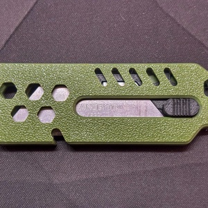 Mini tapétavágó - kellékek & szerszámok - szerszámok, eszközök - vágóeszköz, kézi - Meska.hu