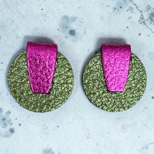 Metálfényű khaki-pink csoda, Ékszer, Fülbevaló, Karika fülbevaló, Bőrművesség, MESKA