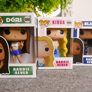 SZEMÉLYRE szabott festett vinyl figura RÓLAD fénykép alapján, 15cm, akár saját egyedi dobozzal - diy (csináld magad) - szolgáltatás - Meska.hu