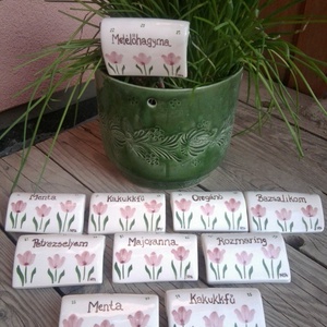 Fűszer-növény  jelölő kerámia táblácska  500 ft/db  -  - Meska.hu