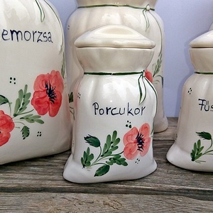 Vidéki romantika-pipacsos  kerámia fűszertartó  készlet  - otthon & életmód - konyhafelszerelés, tálalás - konyhai tárolás - fűszertartó - Meska.hu