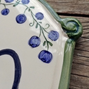 Kék a kökény egyedi kerámia házszám tábla -  - Meska.hu