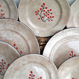 Egyedi festésű piros,bogyós kerámia  készlet  - otthon & életmód - Meska.hu