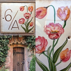  Művészi tulipánok kerámia -házszámtábla , Otthon & Életmód, Ház & Kert, Házszám, Kerámia, Festett tárgyak, MESKA