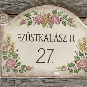 Minden így kezdődik...skicc egyedi utcanév tábla - Meska.hu