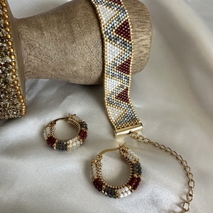 Kézzel készített szett: karkötő és fülbevaló Miyuki Silk Satin gyöngyökből - ékszer - karkötő - gyöngyös karkötő - Meska.hu