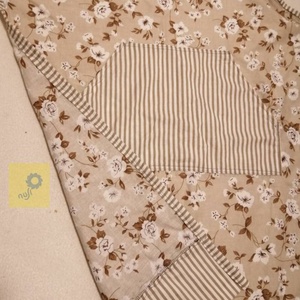 Kötény - világosbarna alapon virágos és csíkos mintás pamutvászonból II.  - otthon & életmód - konyhafelszerelés, tálalás - konyhai textil - kötény - Meska.hu