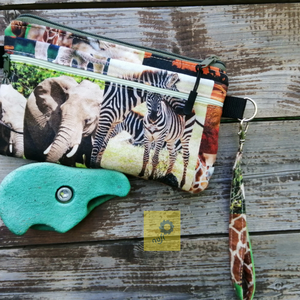 Szafari állatok mintás textil kézitáska, csuklótáska, pénztárca  - Meska.hu