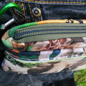 Szafari állatok mintás textil kézitáska, csuklótáska, pénztárca  - táska & tok - kézitáska & válltáska - Meska.hu