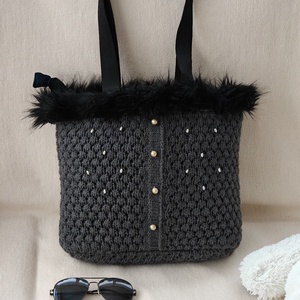 Sötétszürke gyöngyös szőrmés  - Meska.hu