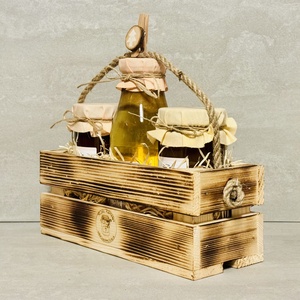 Nussy Kamrája ajándék Fa ládika házi lekvárjainkkal szörppel - RENDELÉSRE - élelmiszer - lekvár - Meska.hu