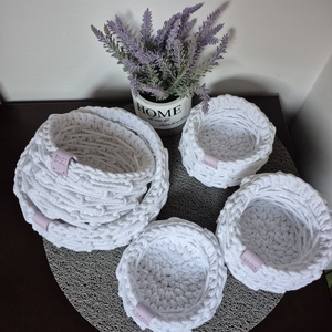 Horgolt fészekkosarak - otthon & életmód - dekoráció - asztal és polc dekoráció - asztaldísz - Meska.hu