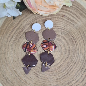 Naplemente. Fekete, fehér, arany, barna, narancs gyurma, polymerclay hosszú lógós fülbevaló. Ajándék nőknek, lányoknak. - ékszer - fülbevaló - lógó fülbevaló - Meska.hu