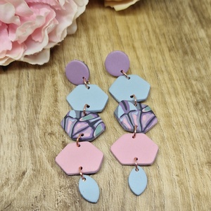 Tavaszi kaleidoszkóp mintás, pink, kék, lila lógós süthető gyurma fülbevaló. Polymer clay. Ajándék nőknek, lányoknak. - ékszer - fülbevaló - lógó fülbevaló - Meska.hu
