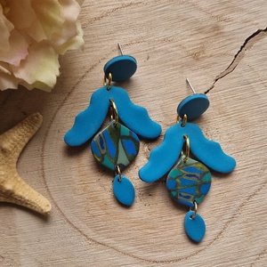 Hosszú, türkiz, kék, zöld, arany, szürke süthető gyurma, fülbevaló márványos mintával. Polymer clay ékszer. Ajándék. - Meska.hu