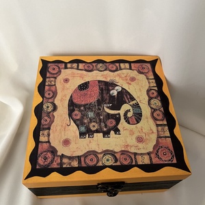 BOHÓKÁS elefánt... :) - otthon & életmód - dekoráció - asztal és polc dekoráció - díszdoboz - Meska.hu