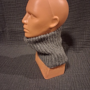 DROPS Wish gyapjú fonalból kézzel készült körsál - ruha & divat - sál, sapka, kendő - sapka & sál szett - Meska.hu