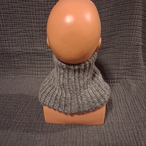 DROPS Wish gyapjú fonalból kézzel készült körsál - ruha & divat - sál, sapka, kendő - sapka & sál szett - Meska.hu