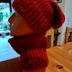 DHG Piuma Classics Passion 100% extra finom merino gyapjú fonalból kézzel készült sapka-körsál szett  - ruha & divat - sál, sapka, kendő - sapka & sál szett - Meska.hu