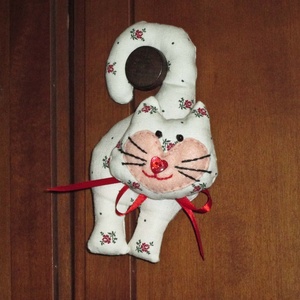 Kilincs cica, cicus -  - Meska.hu