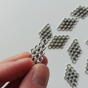 Rombusz charm - kellékek & szerszámok - ékszerkellék - charmok - Meska.hu