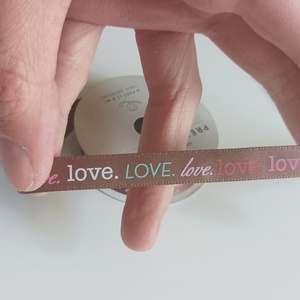 Love szöveges szalag 9 mm széles - kellékek & szerszámok - rövidáru - szalag, pánt - szatén szalag - Meska.hu