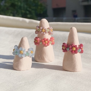 Fleur gyűrű, Ékszer, Gyűrű, Gyöngyös gyűrű, Ékszerkészítés, Gyöngyfűzés, gyöngyhímzés, MESKA