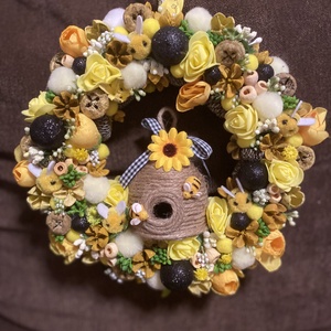 Méhecskés tavaszi ajtódísz - otthon & életmód - dekoráció - ajtó- és ablak dekoráció - ajtódísz & kopogtató - Meska.hu