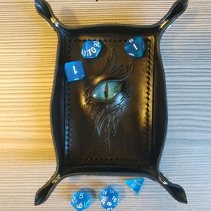 Sárkányszemes kockadobó tálca - KÉK szemmel - játék & sport - táblajáték és kártyajáték - társasjátékok - dobókocka - Meska.hu