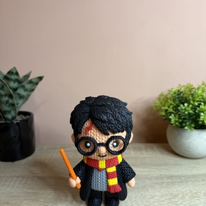 Harry Potter � Egyedi, kötött stílusú varázsló figura (15 cm), Kellékek & szerszámok, Dekorációs kellékek, Figurák, , MESKA