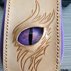 Sárkányszemes kockatartó szütyő - LILA szemmel - játék & sport - táblajáték és kártyajáték - társasjátékok - dobókocka - Meska.hu