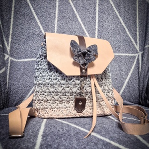 Horgolt hátizsák bőr szerelékkel, zsebes béléssel, Táska & Tok, Hátizsák, Hátizsák, Horgolás, Varrás, MESKA