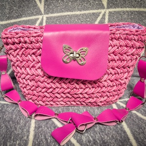 Horgolt válltáska zsinórfonalból, béléssel, bőr szerelékkel, Táska & Tok, Kézitáska & válltáska, Válltáska, Horgolás, Varrás, MESKA