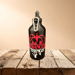 Stranger Things fekete fémkulacs 400ml - Meska.hu